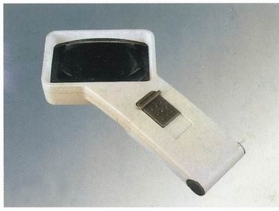 Lupa asférica de bolsillo con LED