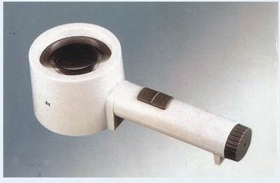 [DSL-6953  8X35X28D] Lupa de mesa iluminada